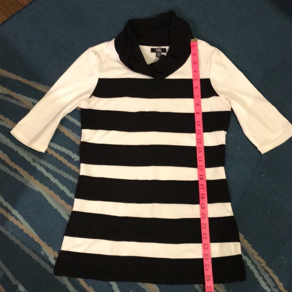 (3/$25) EUC black and white Jacob striped shirt - Picture 6 of 7